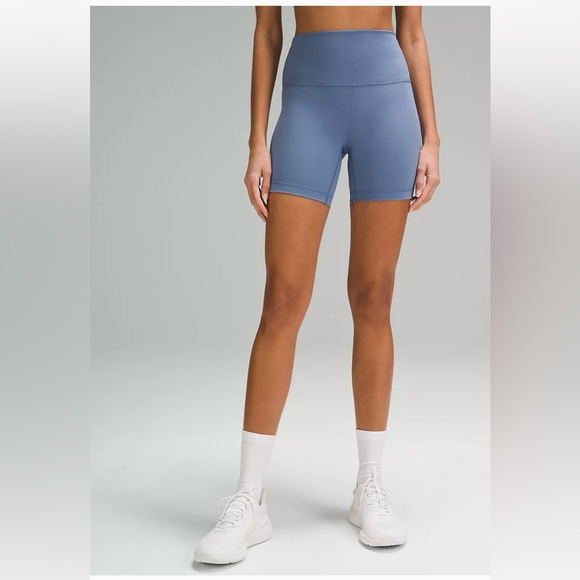 lululemon athletica Pants - Lululemon 6” Wunder Train HR Short in Oasis Blue